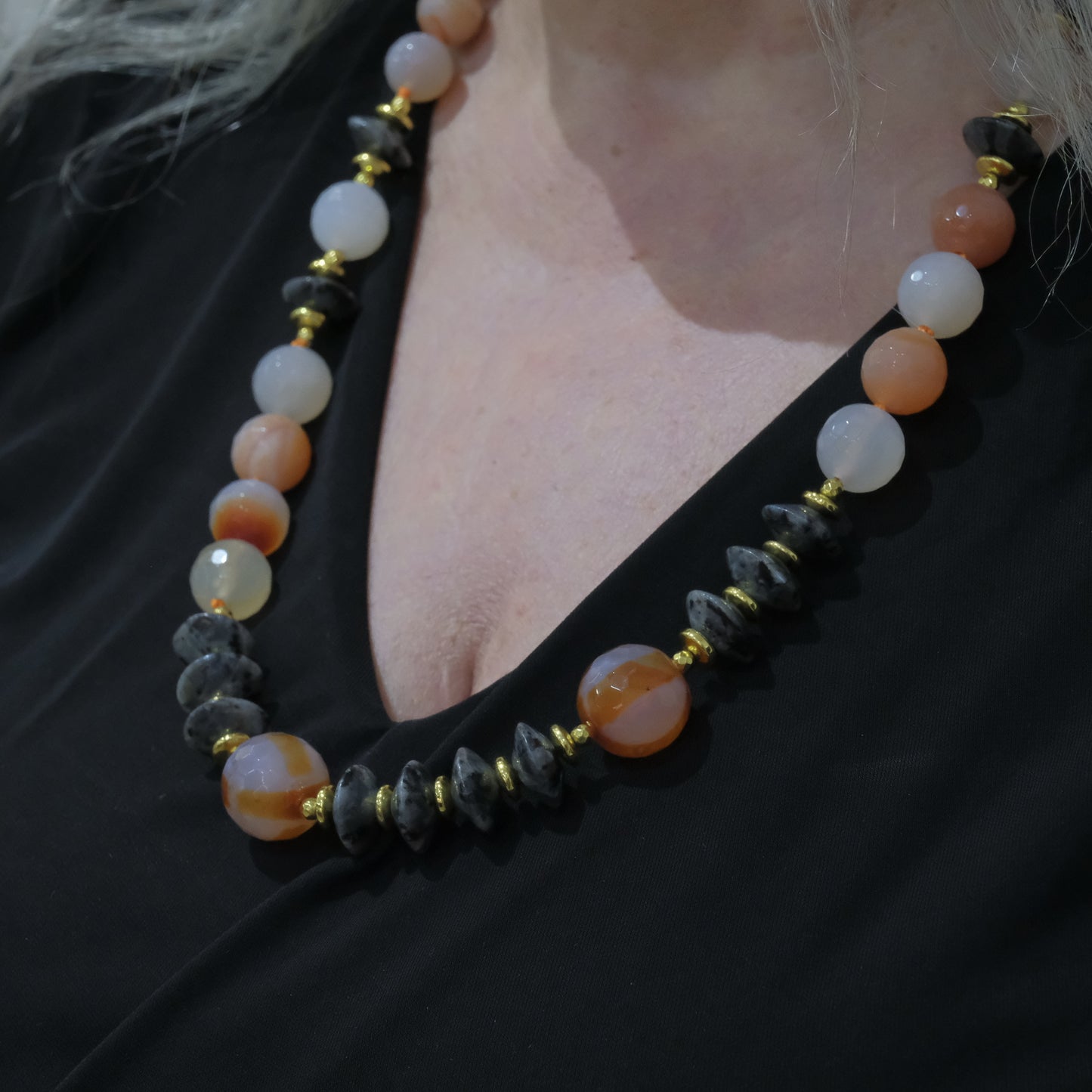Collana di pietre dure