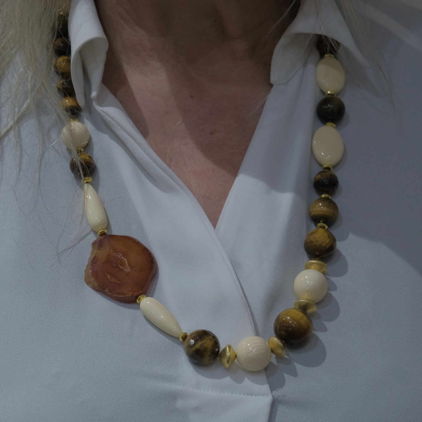 Collana di pietre dure