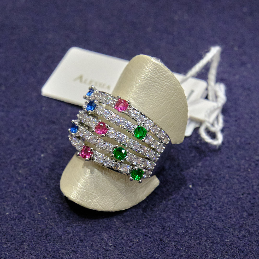 Anello in acciaio e zirconi