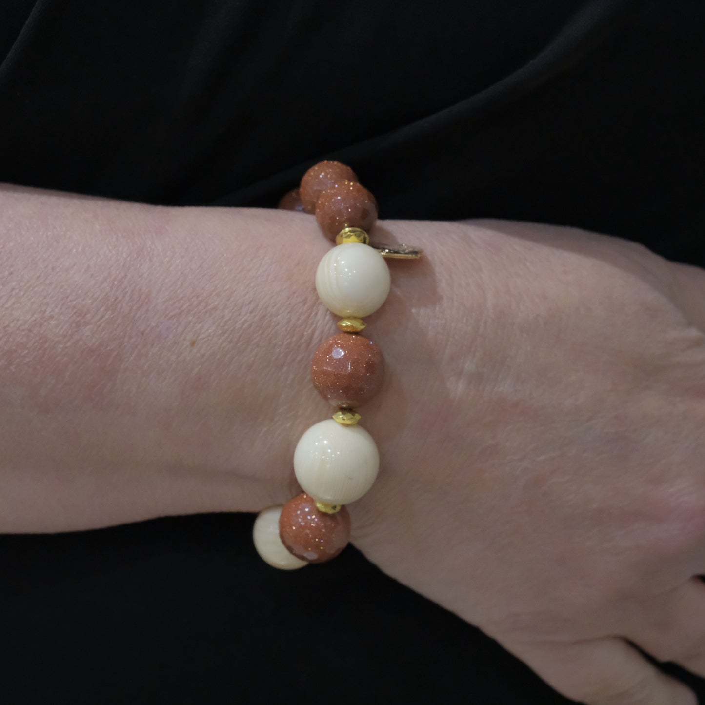 Bracciale di pietre dure elasticizzato