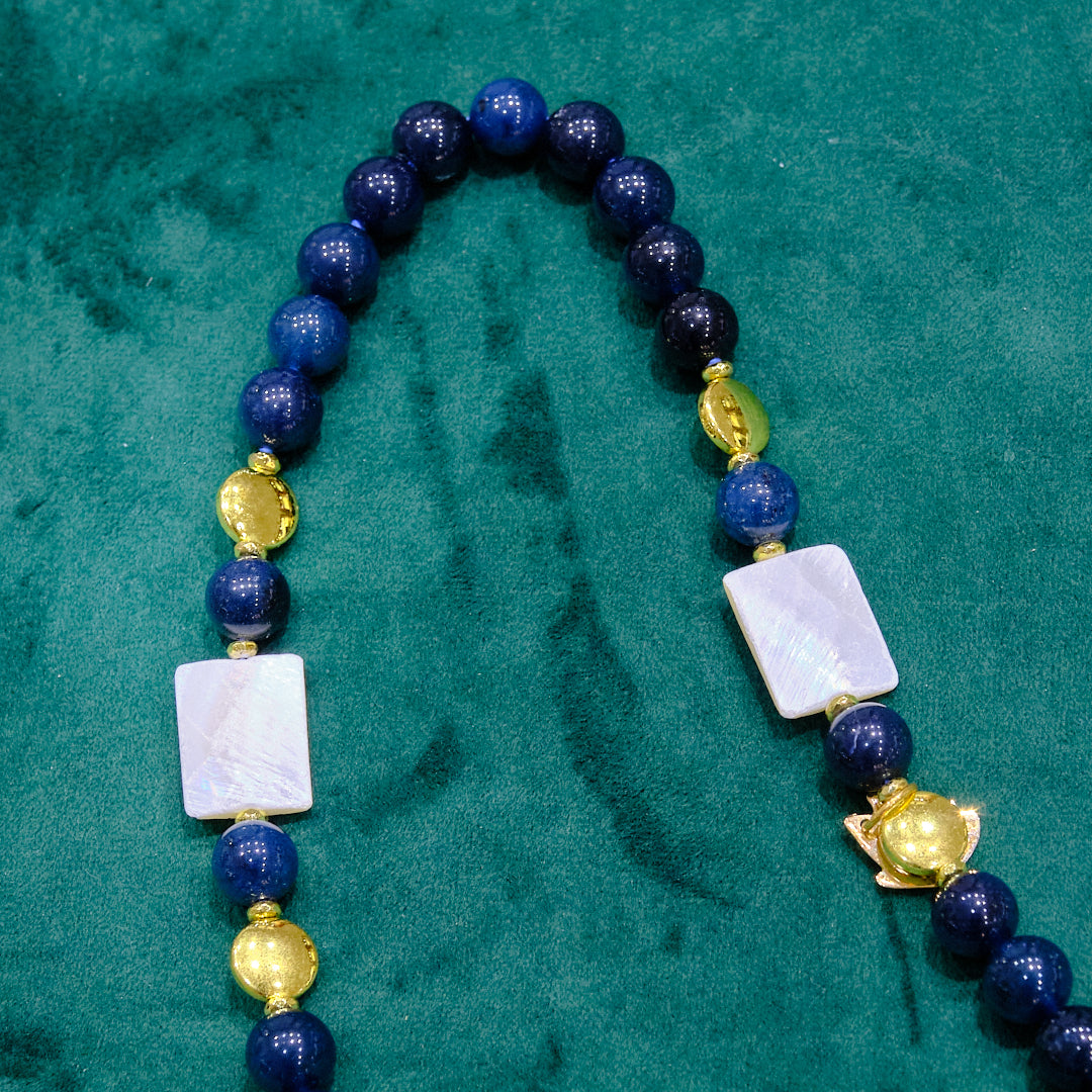 Collana in acciaio e pietre dure