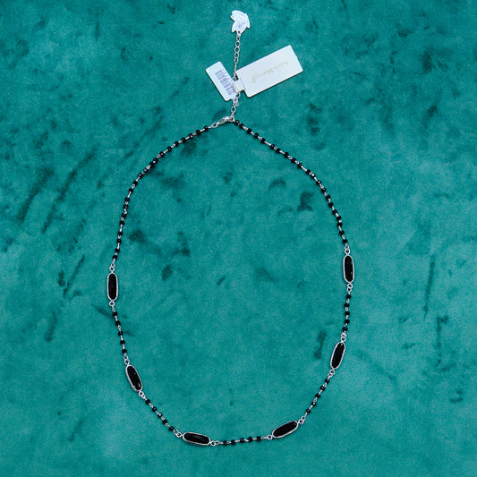 Collana in acciaio e pietre dure